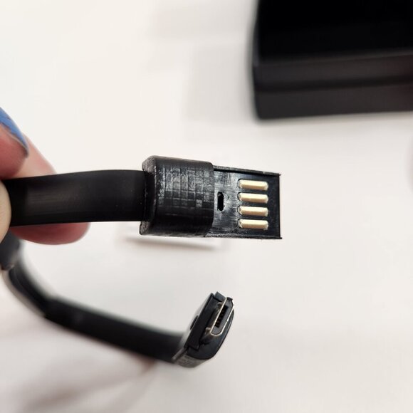 Avon USB Phone Charger Bracelet x 4 Android Black Pink NEW - Picture 5 of 11